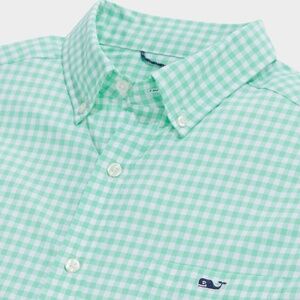 Vineyard Vines Men's Long-Sleeve Button Down Tucker Shirt in Mint Green Gingham